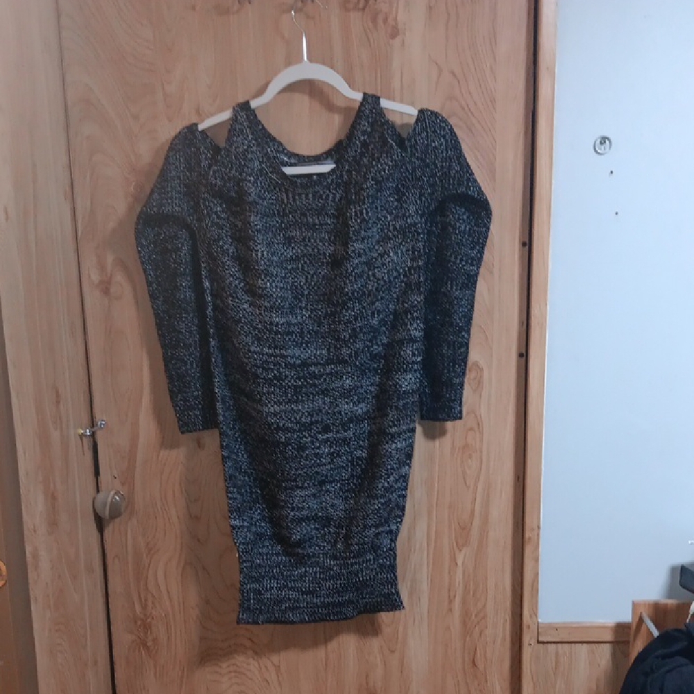 Almost Famous Black and White Knit Top
